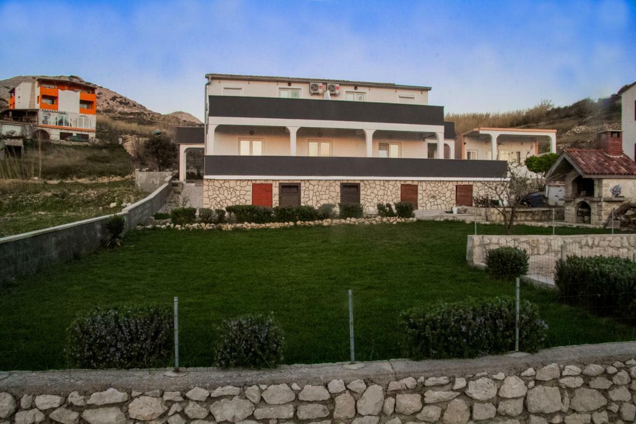 Apartmani Dalmatinka Metajna Esterno foto